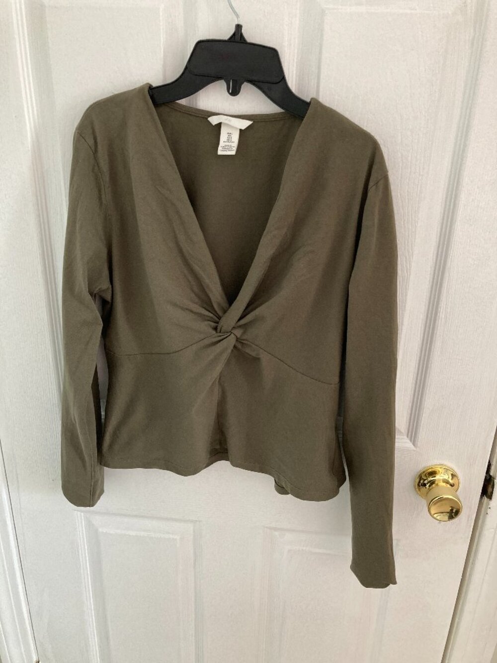 H&M Women Twist Front Top Size Large Olive Green